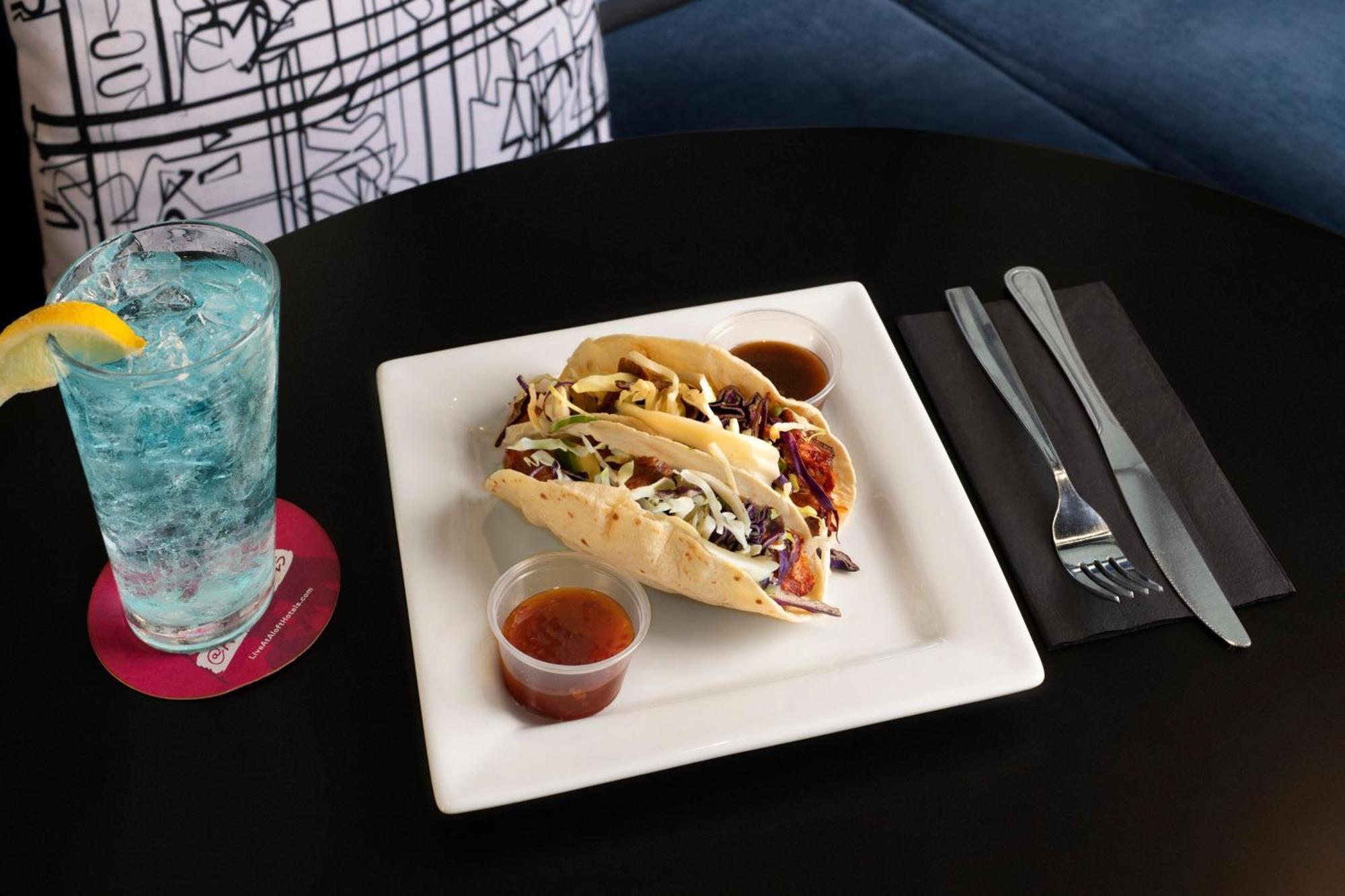 Aloft Oklahoma City Quail Springs エクステリア 写真